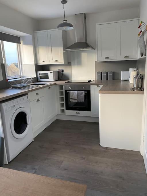 Stunning Apartment In The Heart Of Broadway 브로드웨이 외부 사진